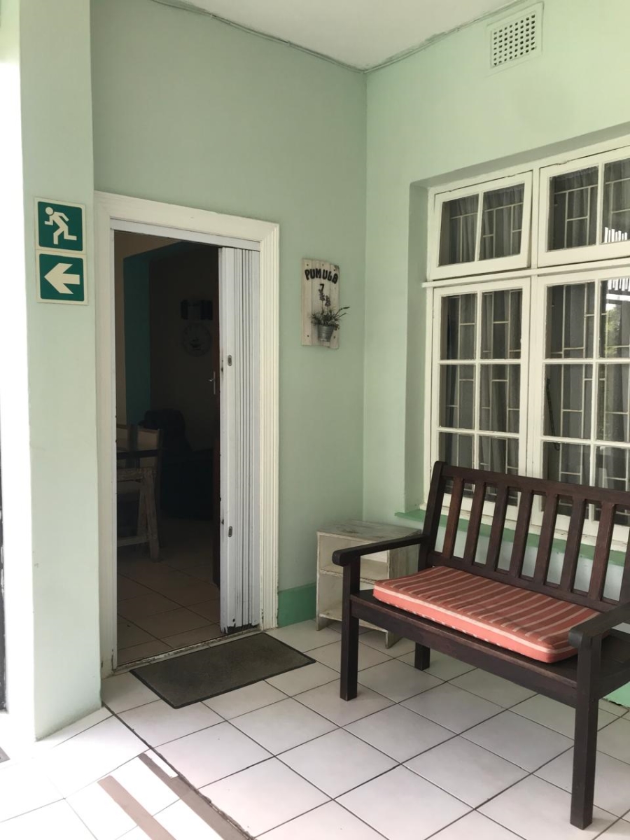 To Let 2 Bedroom Property for Rent in Margate KwaZulu-Natal