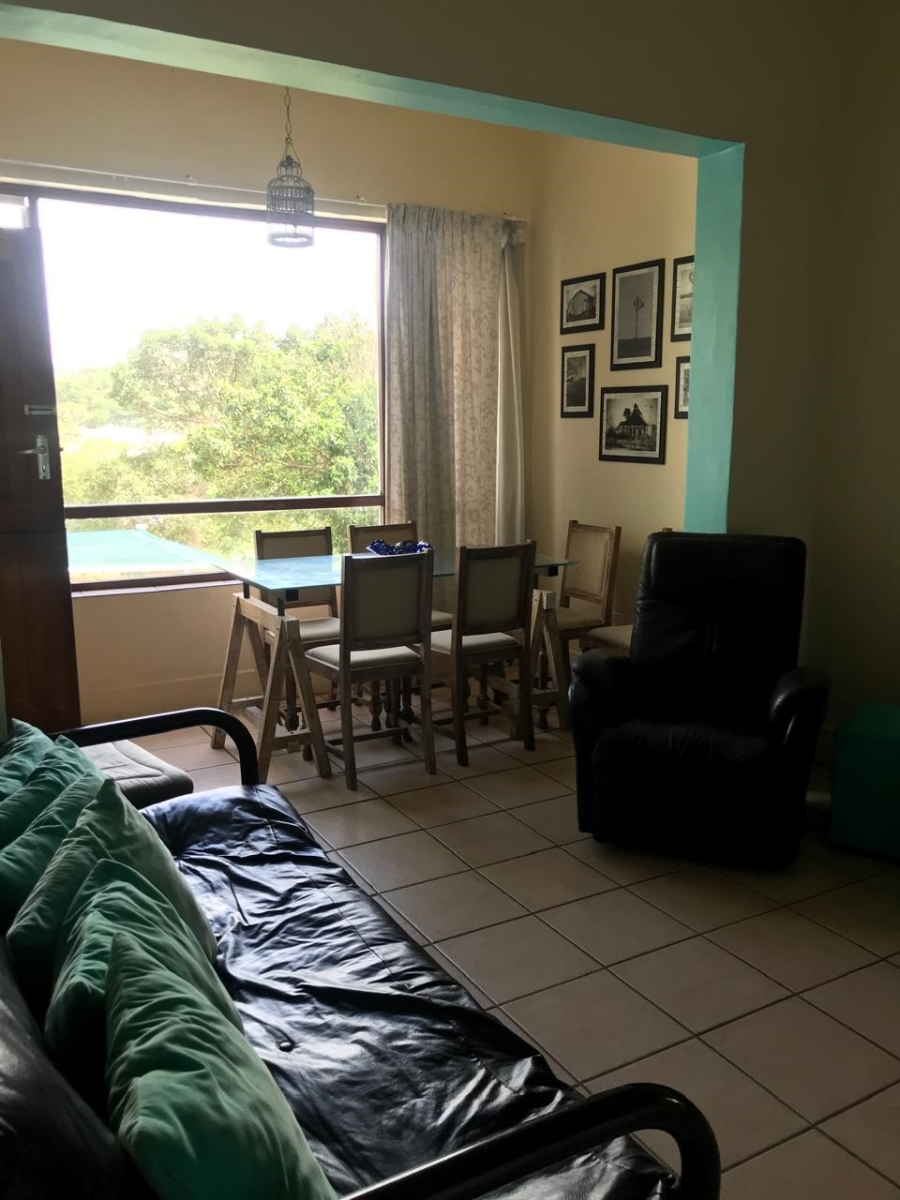 To Let 2 Bedroom Property for Rent in Margate KwaZulu-Natal