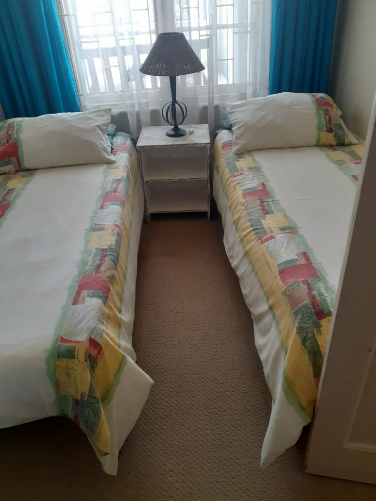 To Let 2 Bedroom Property for Rent in Margate KwaZulu-Natal