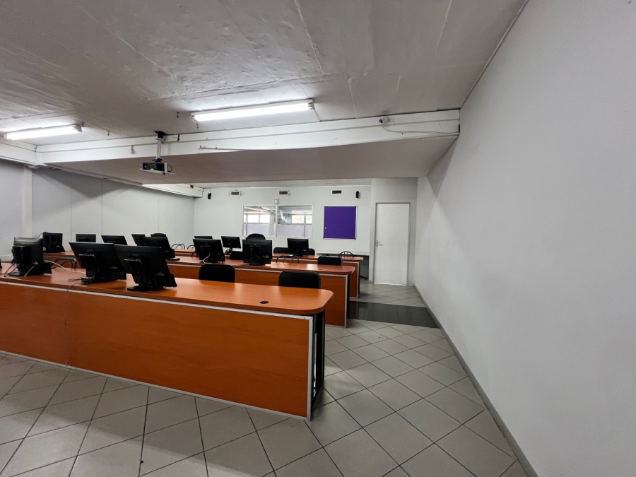 To Let commercial Property for Rent in Pinetown KwaZulu-Natal