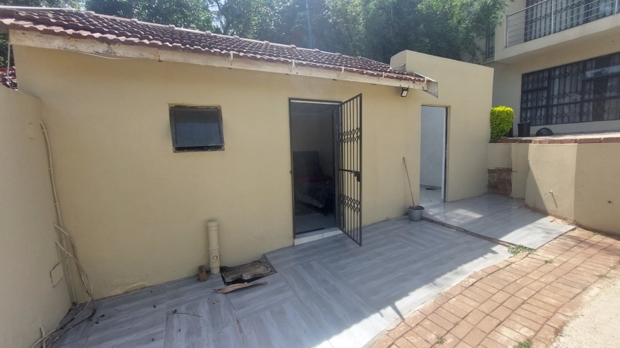 To Let 1 Bedroom Property for Rent in Glenmore KwaZulu-Natal
