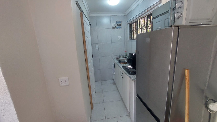 To Let 1 Bedroom Property for Rent in Glenmore KwaZulu-Natal