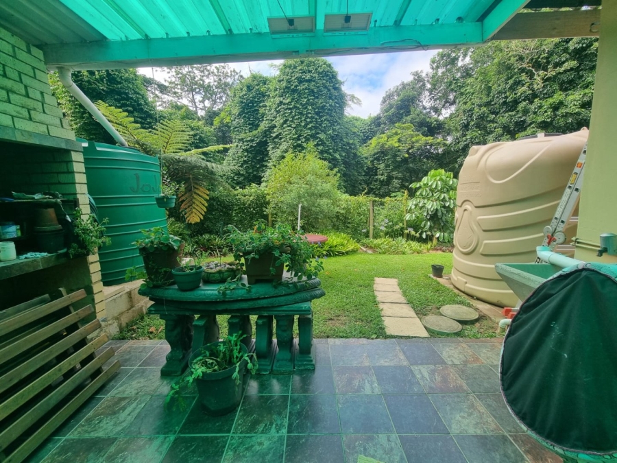 3 Bedroom Property for Sale in Umtentweni KwaZulu-Natal