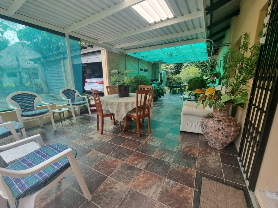 3 Bedroom Property for Sale in Umtentweni KwaZulu-Natal