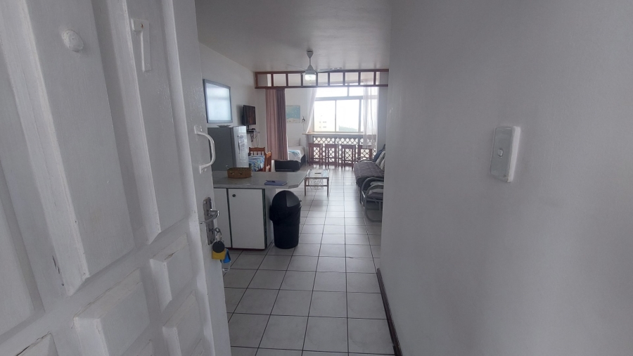 1 Bedroom Property for Sale in Amanzimtoti KwaZulu-Natal