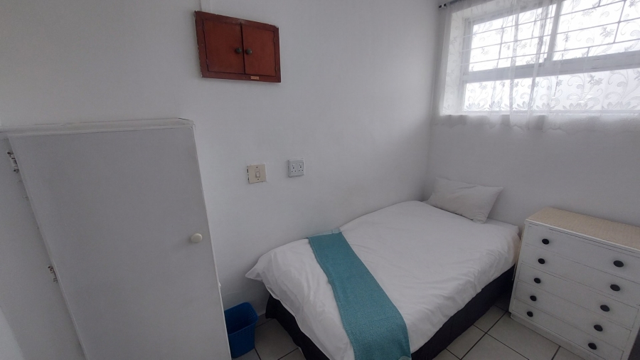 1 Bedroom Property for Sale in Amanzimtoti KwaZulu-Natal