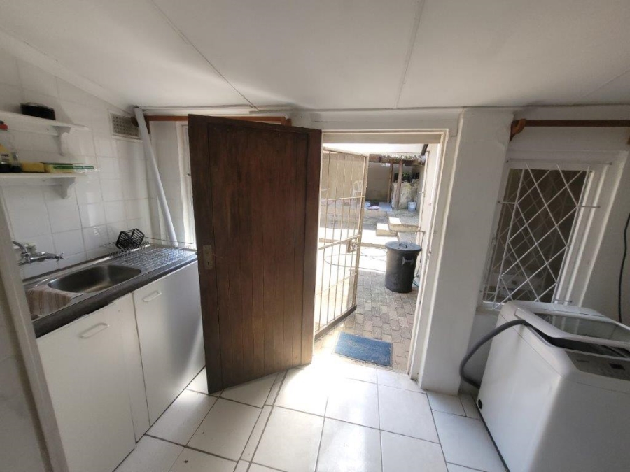 2 Bedroom Property for Sale in Sunwich Port KwaZulu-Natal