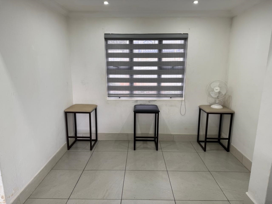 2 Bedroom Property for Sale in Prestbury KwaZulu-Natal