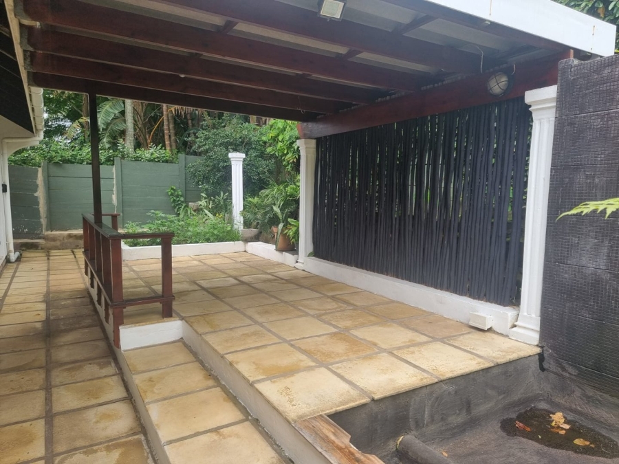 3 Bedroom Property for Sale in Umtentweni KwaZulu-Natal