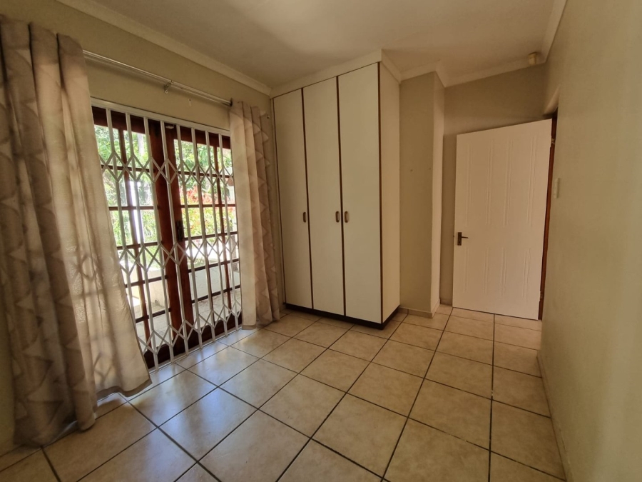 3 Bedroom Property for Sale in Umtentweni KwaZulu-Natal
