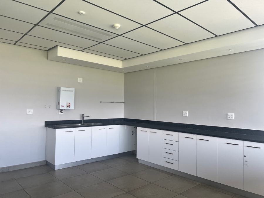 To Let commercial Property for Rent in New Town Centre KwaZulu-Natal