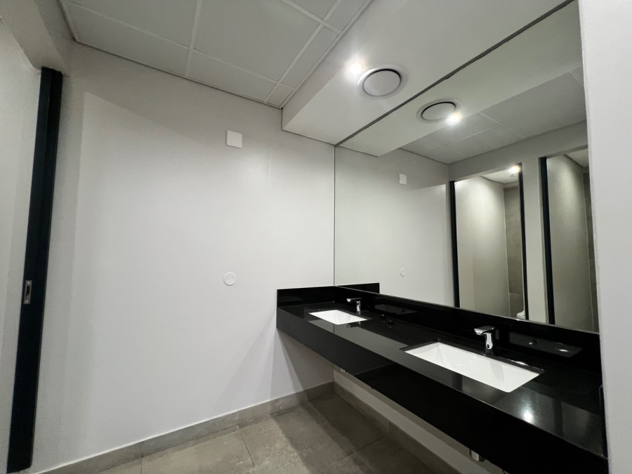 To Let commercial Property for Rent in New Town Centre KwaZulu-Natal