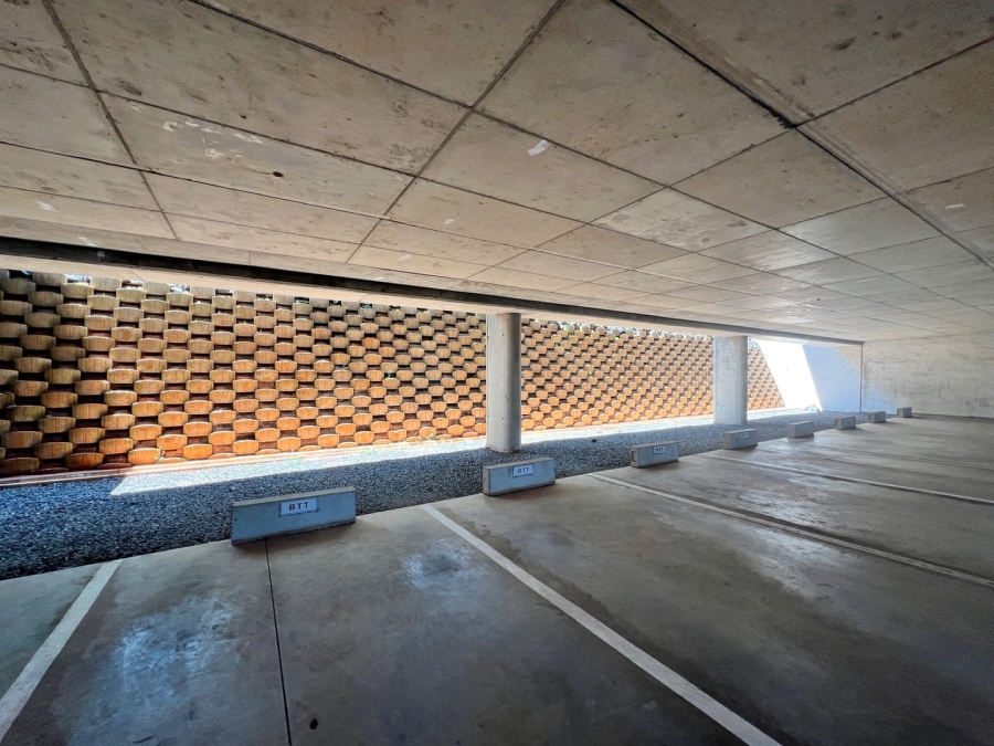 To Let commercial Property for Rent in New Town Centre KwaZulu-Natal