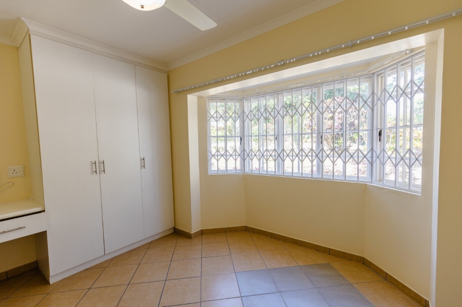3 Bedroom Property for Sale in Umtentweni KwaZulu-Natal
