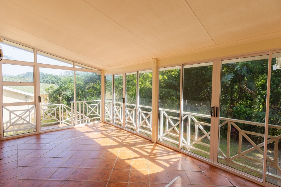 3 Bedroom Property for Sale in Umtentweni KwaZulu-Natal