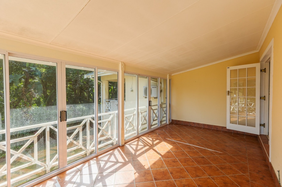 3 Bedroom Property for Sale in Umtentweni KwaZulu-Natal