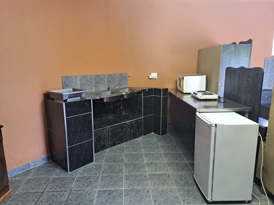 To Let 1 Bedroom Property for Rent in Izotsha KwaZulu-Natal