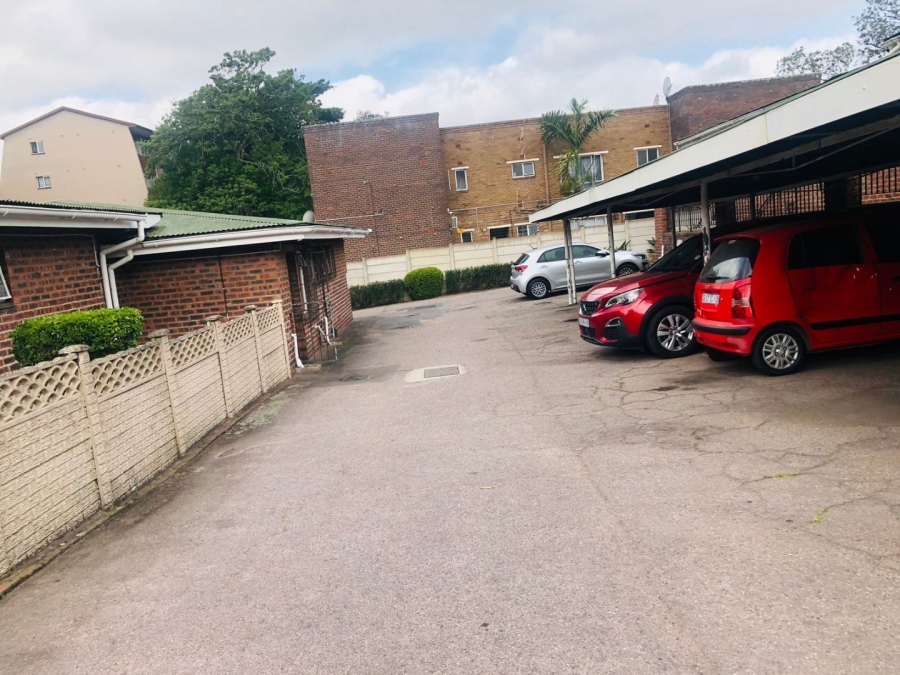 To Let 2 Bedroom Property for Rent in Pinetown KwaZulu-Natal