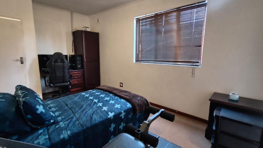 To Let 5 Bedroom Property for Rent in Hiltara Park KwaZulu-Natal