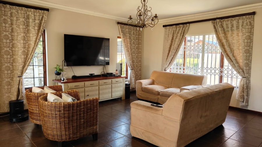 To Let 5 Bedroom Property for Rent in Hiltara Park KwaZulu-Natal
