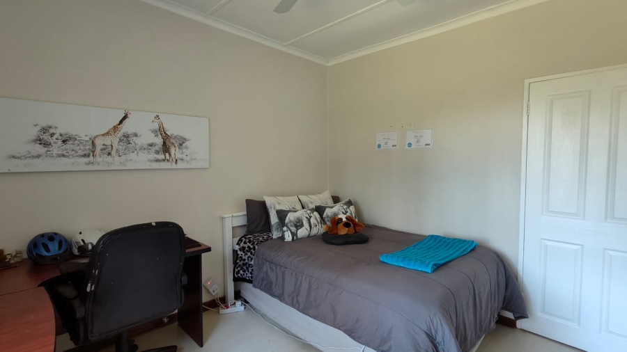 To Let 5 Bedroom Property for Rent in Hiltara Park KwaZulu-Natal