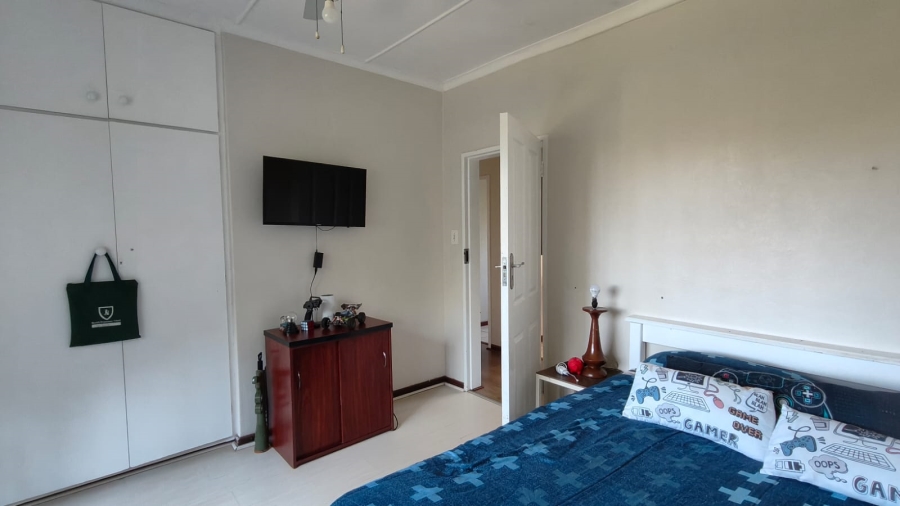 To Let 5 Bedroom Property for Rent in Hiltara Park KwaZulu-Natal