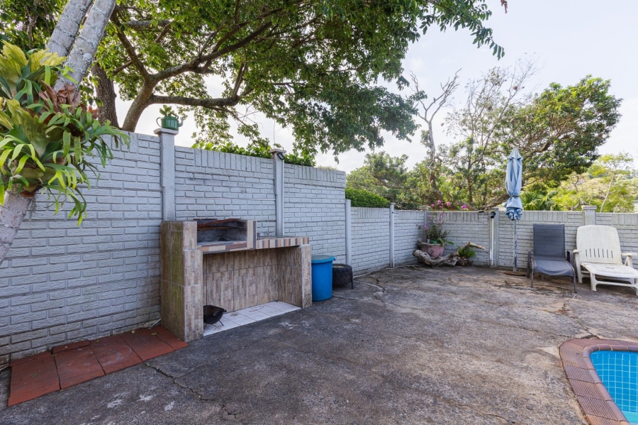 3 Bedroom Property for Sale in Southport KwaZulu-Natal