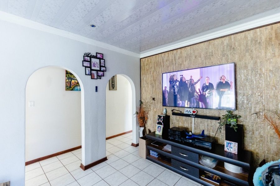 3 Bedroom Property for Sale in Southport KwaZulu-Natal