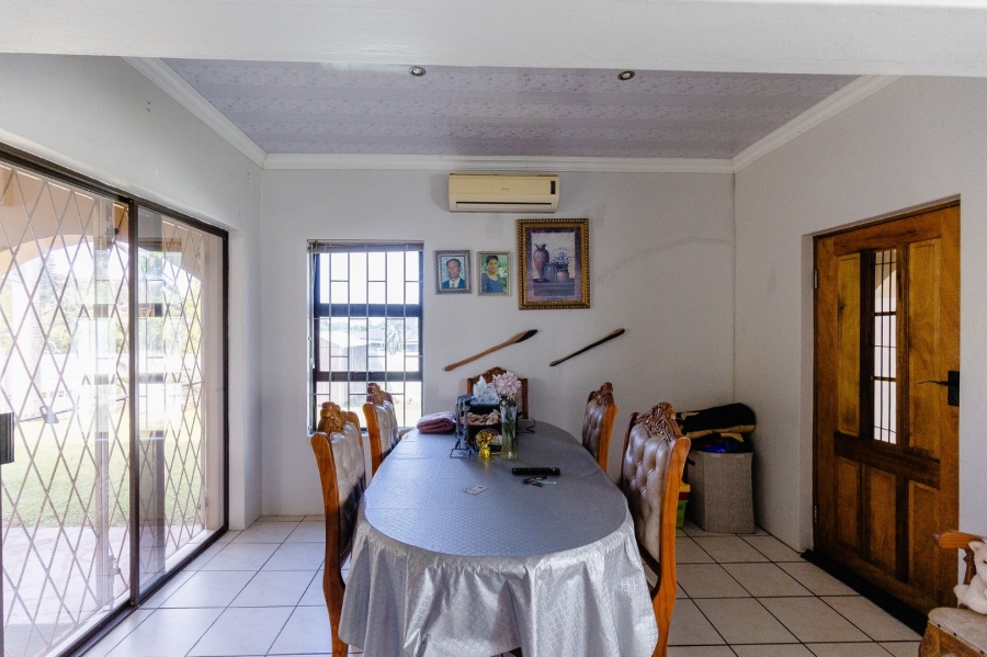 3 Bedroom Property for Sale in Southport KwaZulu-Natal