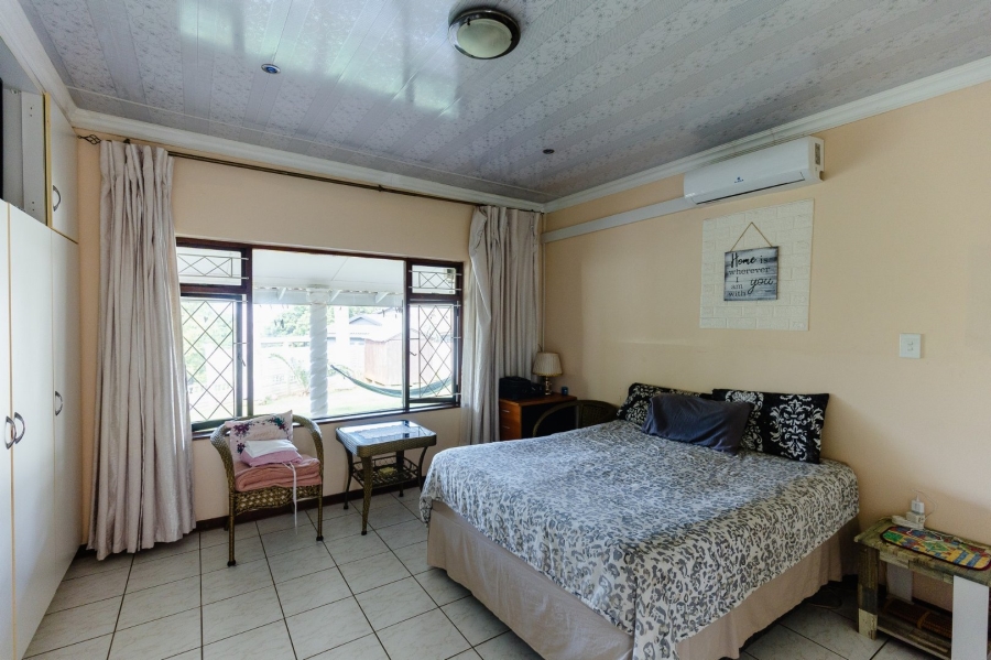 3 Bedroom Property for Sale in Southport KwaZulu-Natal