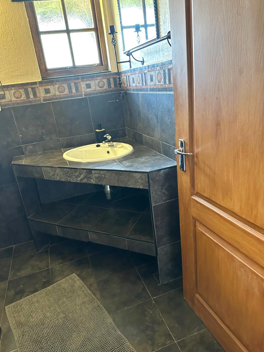 4 Bedroom Property for Sale in Winterton Rural KwaZulu-Natal