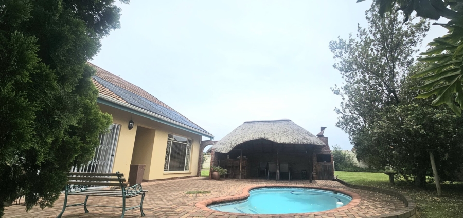 3 Bedroom Property for Sale in Huttenheights KwaZulu-Natal