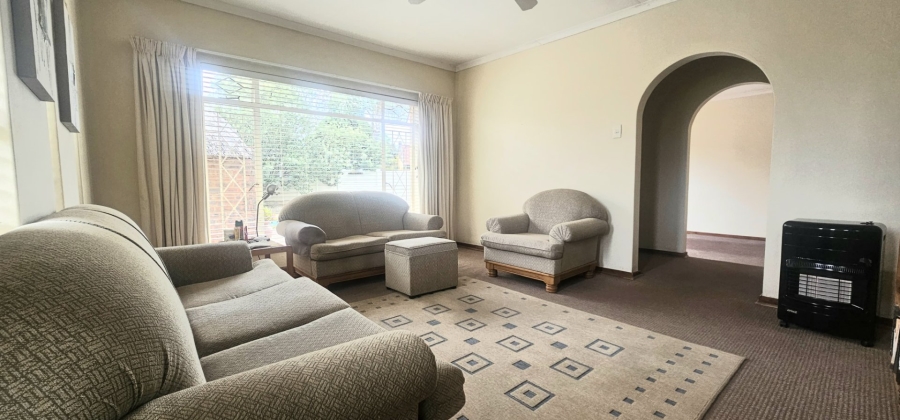 3 Bedroom Property for Sale in Huttenheights KwaZulu-Natal