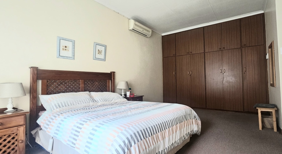 3 Bedroom Property for Sale in Huttenheights KwaZulu-Natal