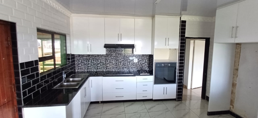 4 Bedroom Property for Sale in Woodlands KwaZulu-Natal