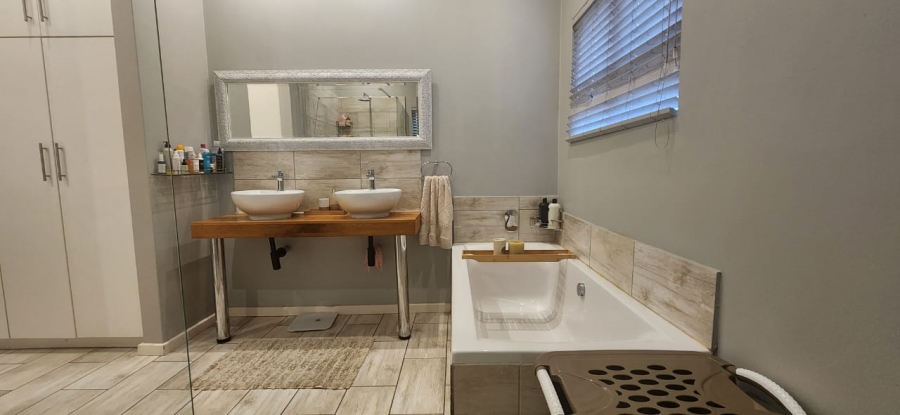 3 Bedroom Property for Sale in Palm Lakes Estate KwaZulu-Natal