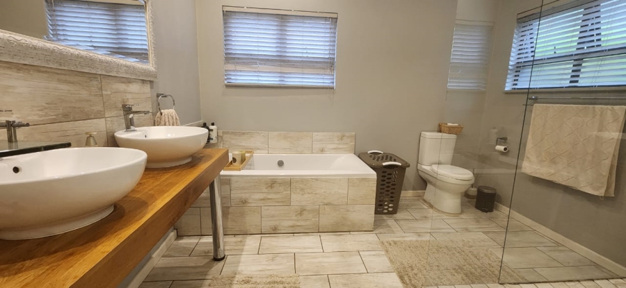 3 Bedroom Property for Sale in Palm Lakes Estate KwaZulu-Natal