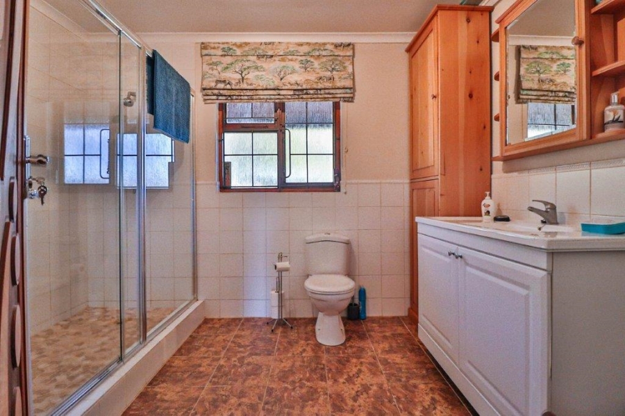 To Let 5 Bedroom Property for Rent in Lidgetton KwaZulu-Natal