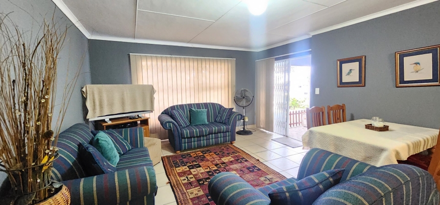 2 Bedroom Property for Sale in Hibberdene KwaZulu-Natal