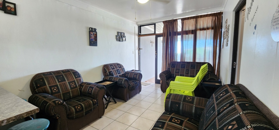 2 Bedroom Property for Sale in Hibberdene KwaZulu-Natal