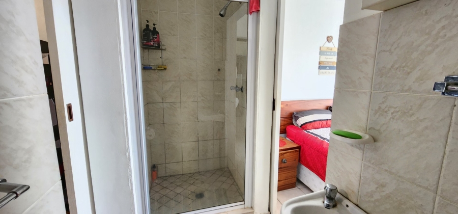 2 Bedroom Property for Sale in Hibberdene KwaZulu-Natal