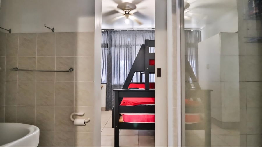 2 Bedroom Property for Sale in Hibberdene KwaZulu-Natal