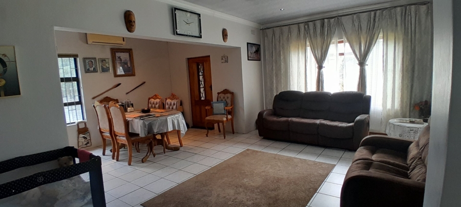 3 Bedroom Property for Sale in Sea Park KwaZulu-Natal