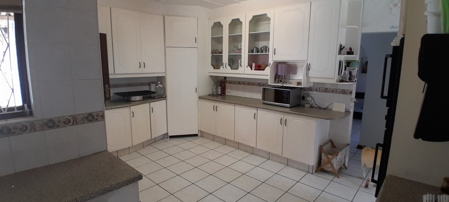 3 Bedroom Property for Sale in Sea Park KwaZulu-Natal