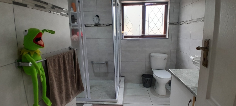 3 Bedroom Property for Sale in Sea Park KwaZulu-Natal