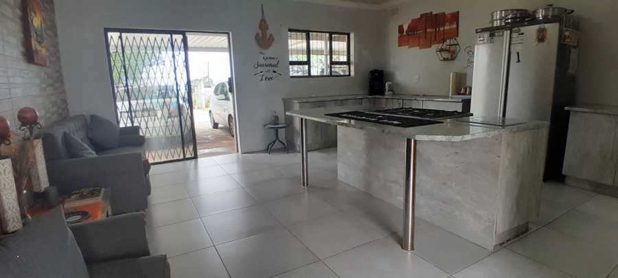 3 Bedroom Property for Sale in Sea Park KwaZulu-Natal