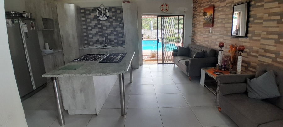 3 Bedroom Property for Sale in Sea Park KwaZulu-Natal
