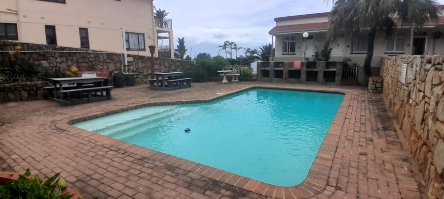 1 Bedroom Property for Sale in Uvongo Beach KwaZulu-Natal
