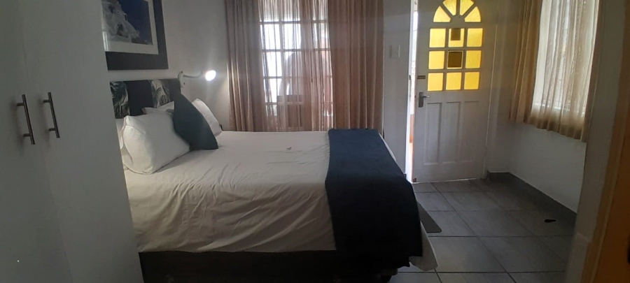 1 Bedroom Property for Sale in Uvongo Beach KwaZulu-Natal