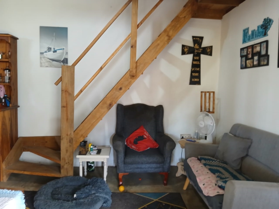 2 Bedroom Property for Sale in Hibberdene KwaZulu-Natal